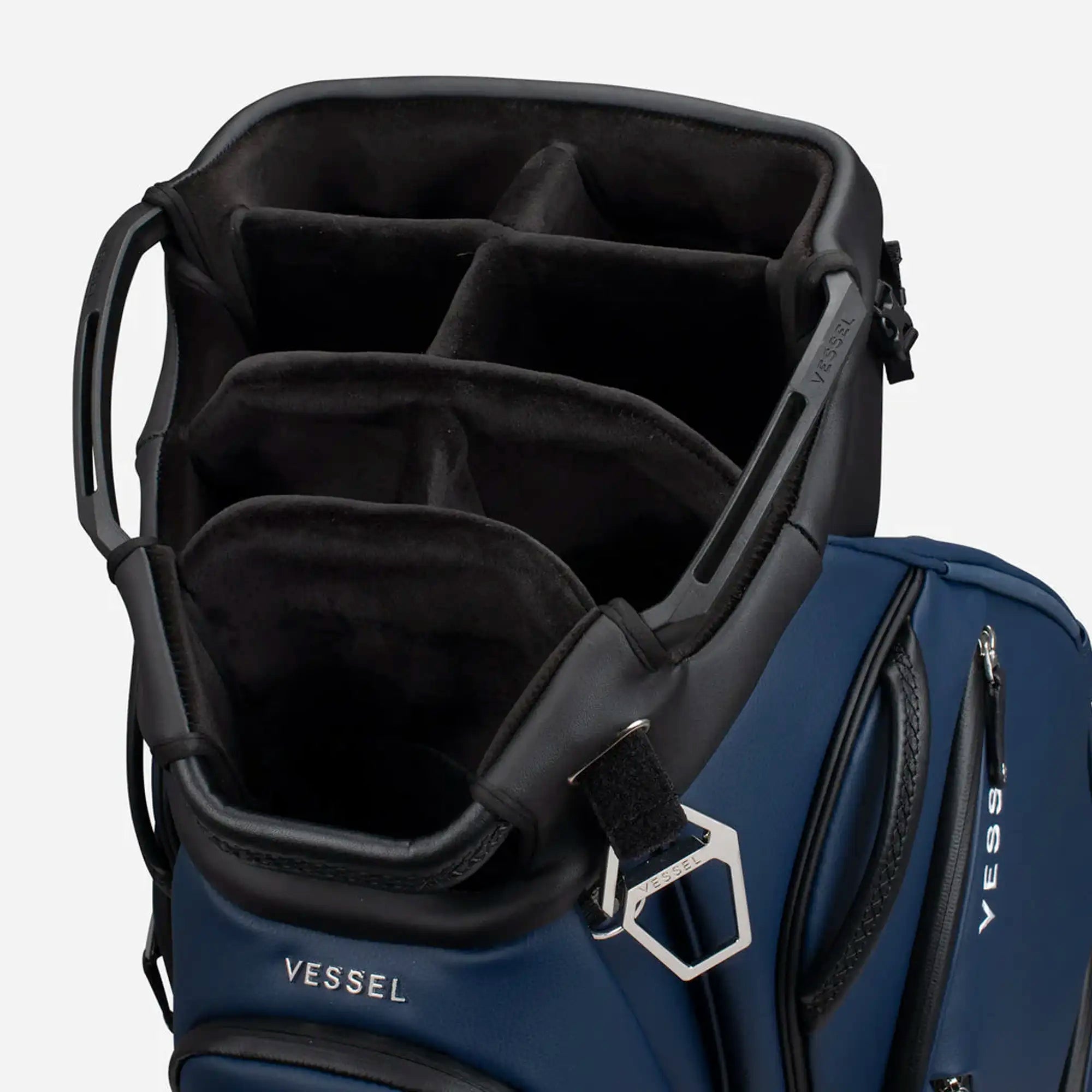 Loch Lomond Whiskies Vessel Lux Pro 2 Cart Bag (Navy)