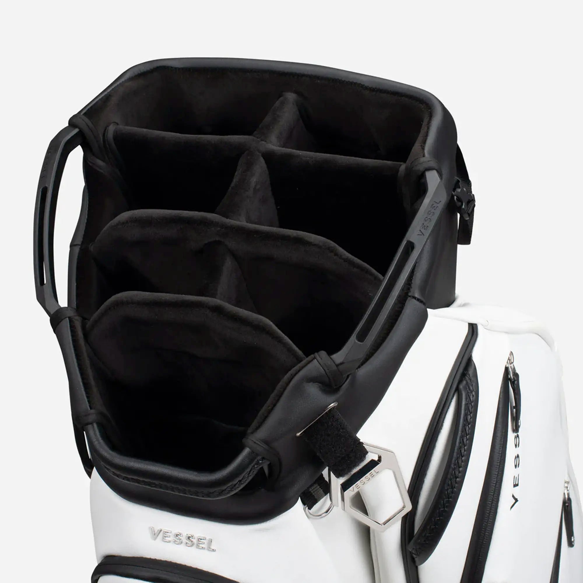 Loch Lomond Whiskies Vessel Lux Pro 2 Cart Bag (White)